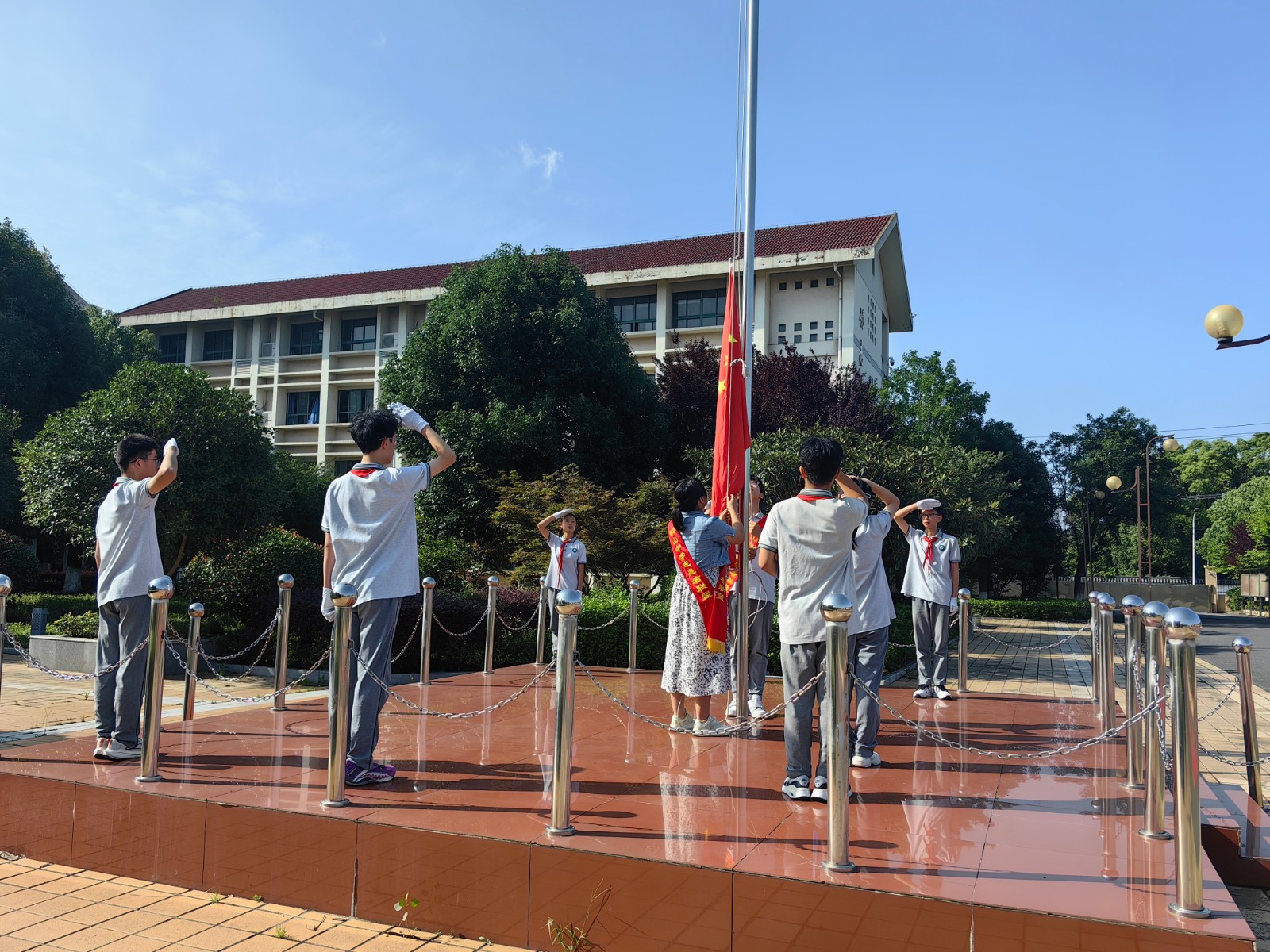 微信图片_20250617140300.jpg